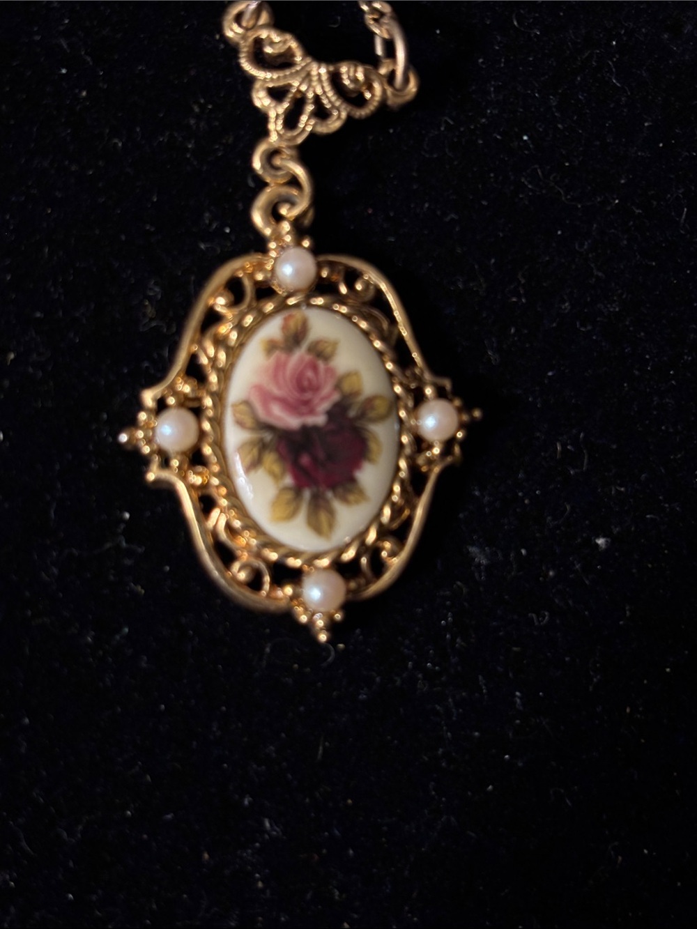 1928 Manor House Collection Necklace Rose - Picture 4 of 5